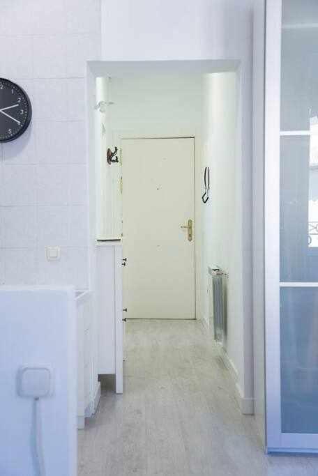 Un Fascinante Estudio En Madrid Centro Екстер'єр фото